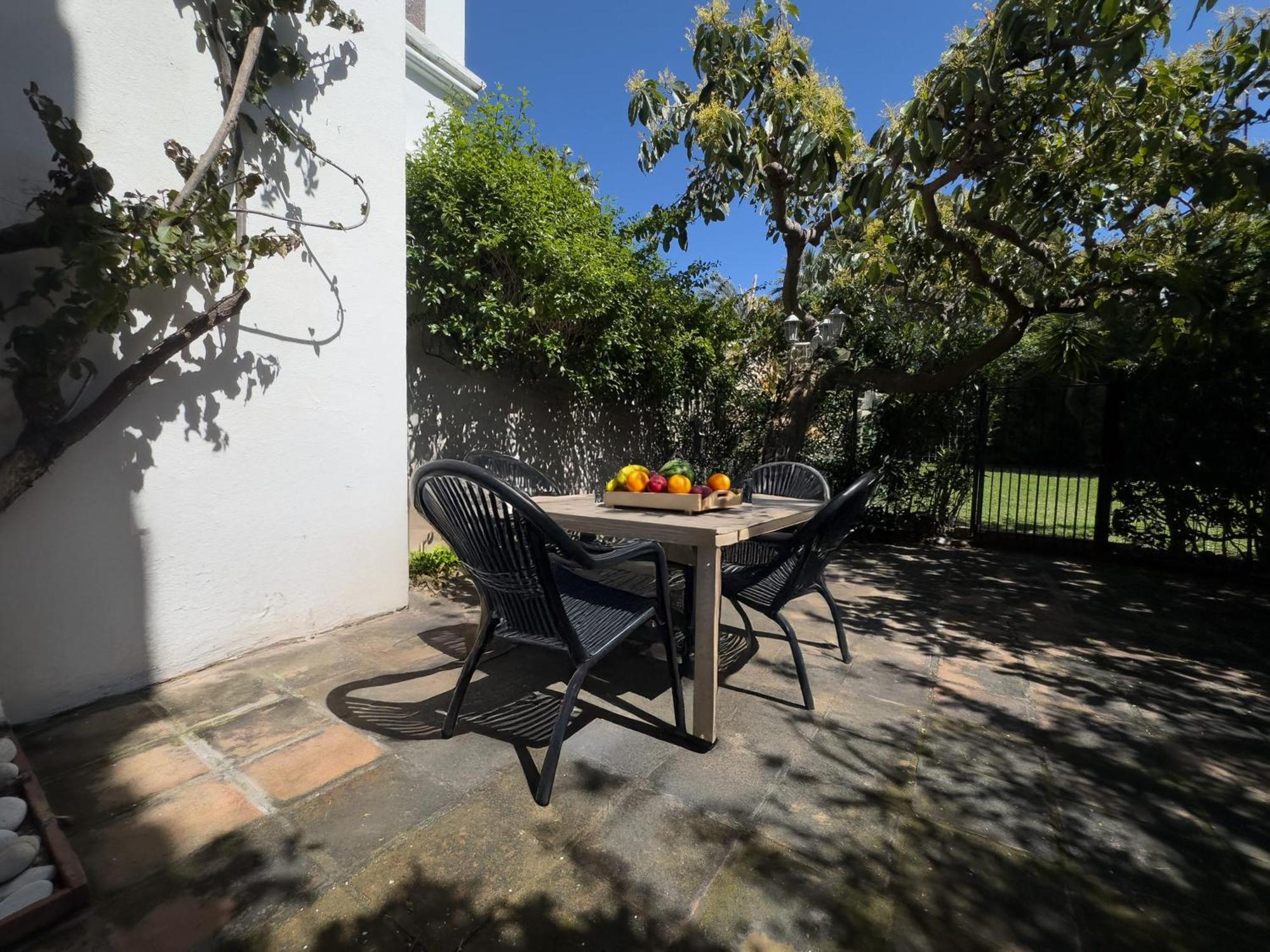 Adosado Junto Al Mar Villa Estepona Eksteriør billede